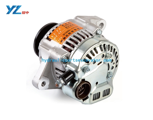 13550-6220 Excavator Electrical Parts EX55 4LE2 45A 14V Generator